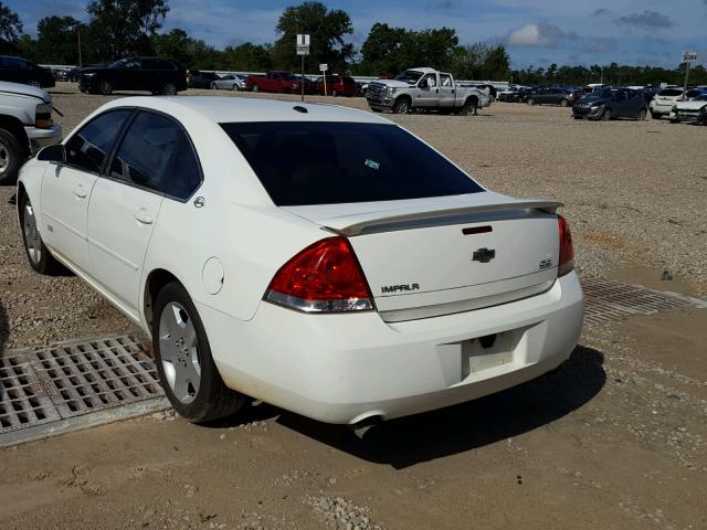 2G1WD58C869267940 - 2006 CHEVROLET IMPALA SUP WHITE photo 3