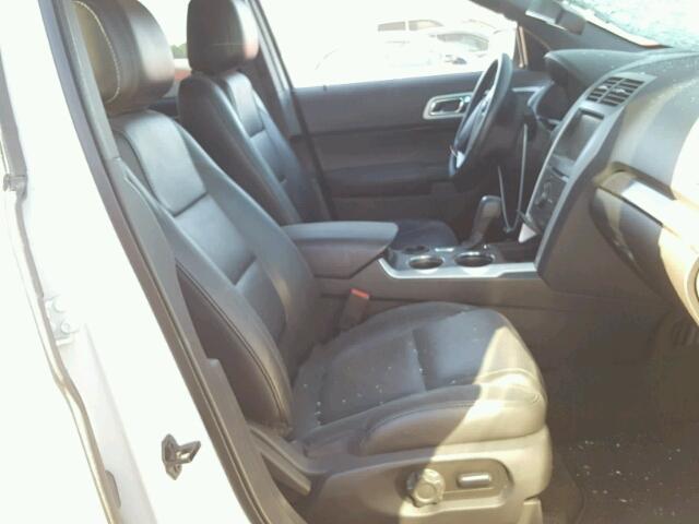 1FM5K7F87DGC92423 - 2013 FORD EXPLORER L WHITE photo 5
