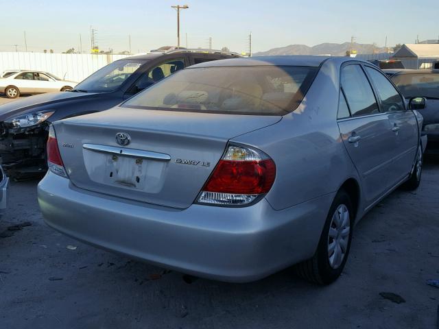 4T1BE32K45U013498 - 2005 TOYOTA CAMRY LE SILVER photo 4