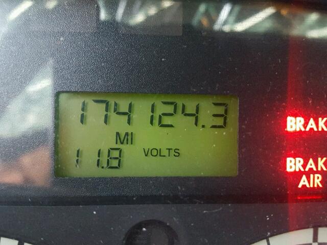 1FVACWDT7DHFG7626 - 2013 FREIGHTLINER M2 WHITE photo 8