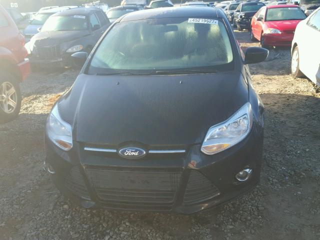 1FAHP3F25CL270276 - 2012 FORD FOCUS BLACK photo 10