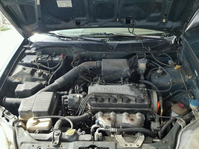 2HGEJ6617YH539777 - 2000 HONDA CIVIC BASE GREEN photo 7