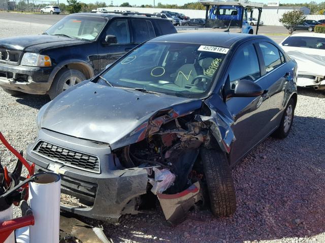 1G1JC5SH9D4159893 - 2013 CHEVROLET SONIC LT GRAY photo 2