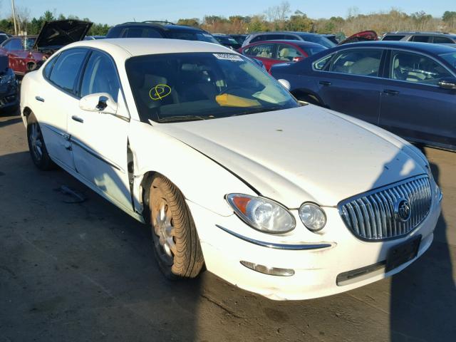 2G4WD582891251654 - 2009 BUICK LACROSSE C WHITE photo 1