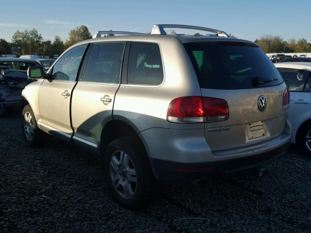 WVGCM77L04D046786 - 2004 VOLKSWAGEN TOUAREG GOLD photo 3