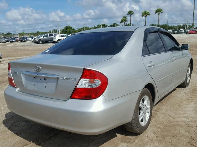 4T1BE32K53U208555 - 2003 TOYOTA CAMRY LE ვერცხლისფერი ფოტო 4
