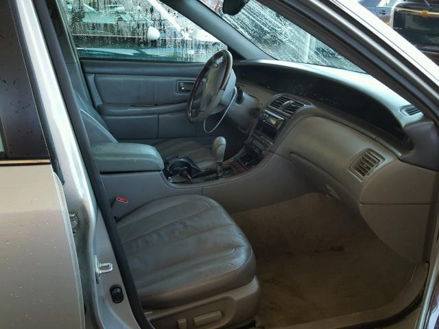 4T1BF28B24U345632 - 2004 TOYOTA AVALON SILVER photo 5