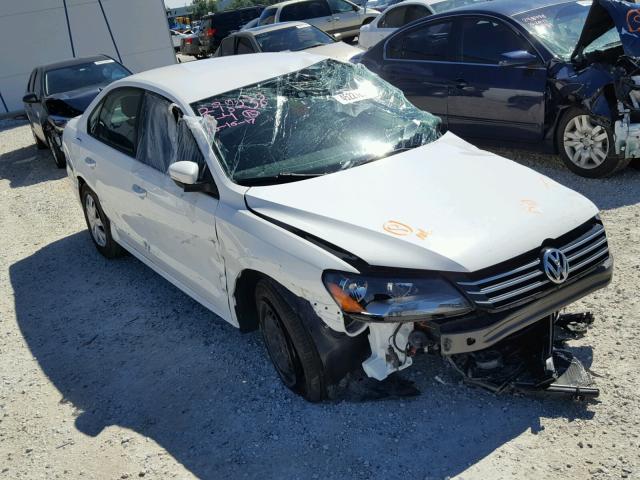 1VWAP7A30DC041862 - 2013 VOLKSWAGEN PASSAT S WHITE photo 1