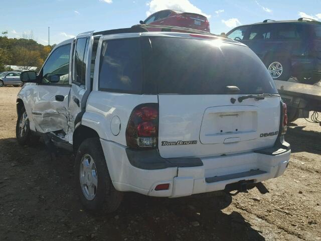 1GNDT13SX22343103 - 2002 CHEVROLET TRAILBLAZE WHITE photo 3