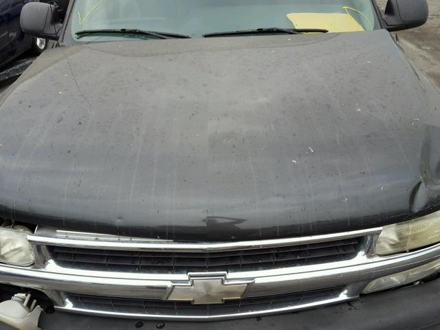 3GNEC16TX3G230964 - 2003 CHEVROLET SUBURBAN C CHARCOAL photo 7