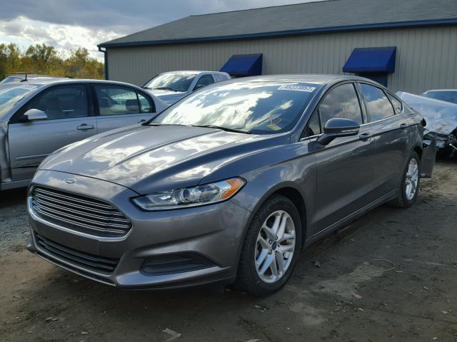 3FA6P0H71DR305560 - 2013 FORD FUSION SE GRAY photo 2