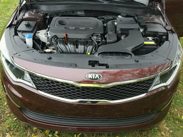 5XXGT4L36HG119555 - 2017 KIA OPTIMA BURGUNDY photo 7