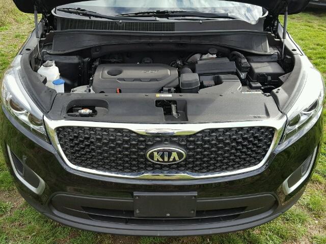 5XYPG4A34HG262507 - 2017 KIA SORENTO BLACK photo 7