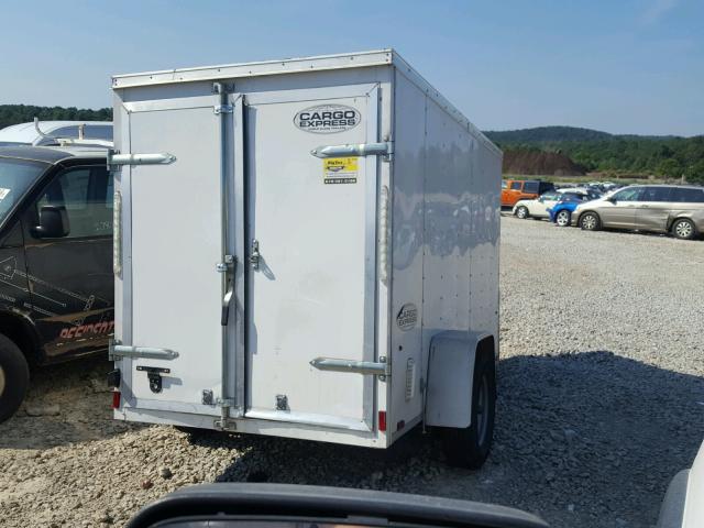 53BLTEA1XJU027372 - 2018 CARGO TRAILER WHITE photo 4