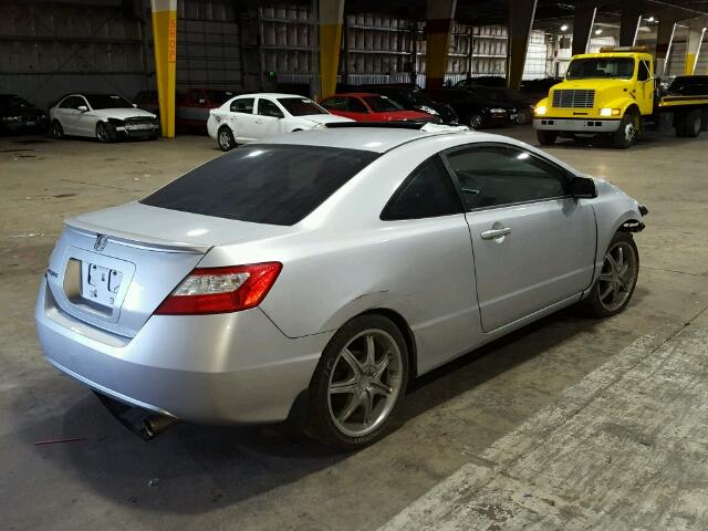 2HGFG11928H551189 - 2008 HONDA CIVIC EXL SILVER photo 4