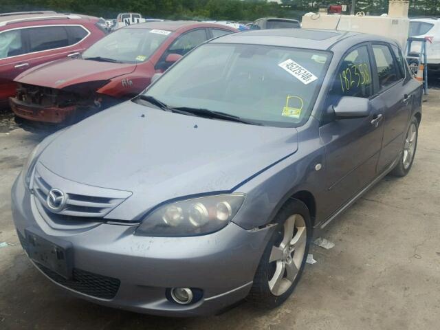 JM1BK343061520405 - 2006 MAZDA 3 HATCHBAC SILVER photo 2