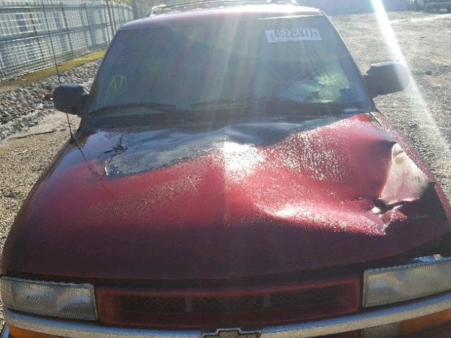 1GNDT13W212114917 - 2001 CHEVROLET BLAZER BURGUNDY photo 7