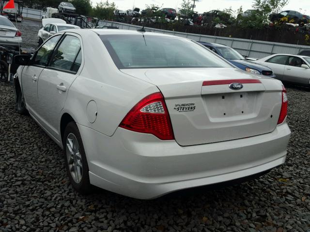 3FAHP0GAXCR288326 - 2012 FORD FUSION S WHITE photo 3