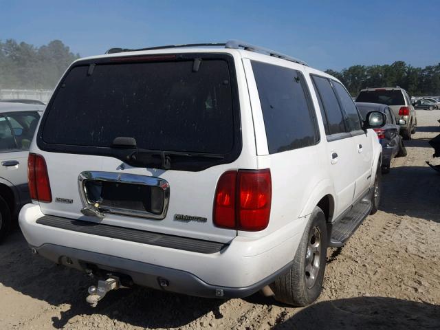 5LMEU27A1YLJ23023 - 2000 LINCOLN NAVIGATOR WHITE photo 4