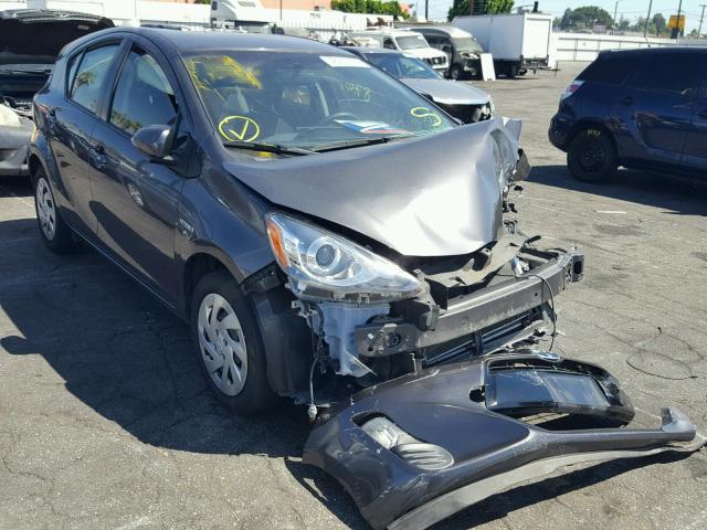 JTDKDTB34G1134908 - 2016 TOYOTA PRIUS C GRAY photo 1