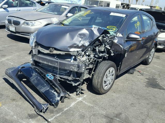 JTDKDTB34G1134908 - 2016 TOYOTA PRIUS C GRAY photo 2