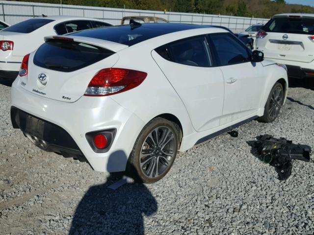 KMHTC6AE6GU282824 - 2016 HYUNDAI VELOSTER T WHITE photo 4