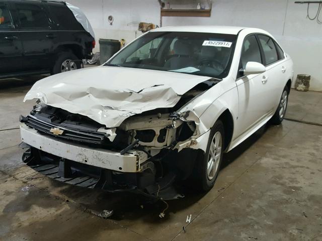 2G1WB57K891150845 - 2009 CHEVROLET IMPALA LS WHITE photo 2