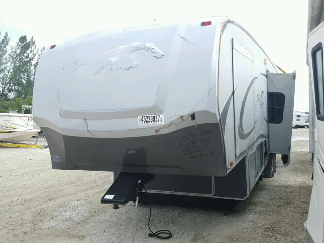 5XMFE3921A5001118 - 2010 WILDWOOD TRAILER GRAY photo 2