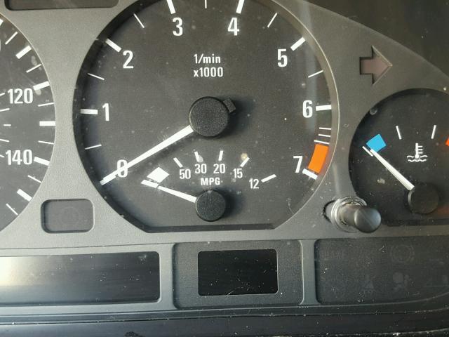 WBAET37434NJ84007 - 2004 BMW 325 I WHITE photo 8