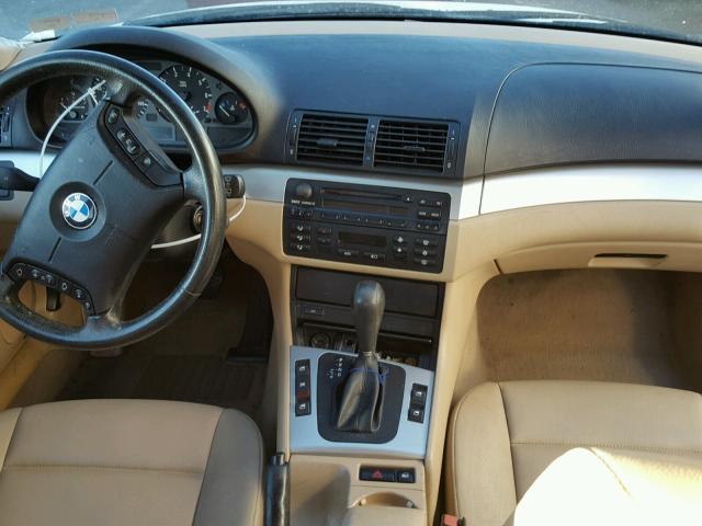 WBAET37434NJ84007 - 2004 BMW 325 I WHITE photo 9