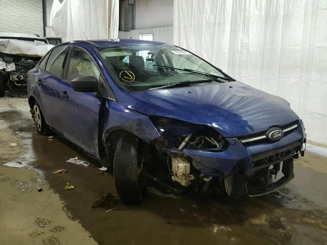 1FAHP3E23CL322943 - 2012 FORD FOCUS S BLUE photo 1