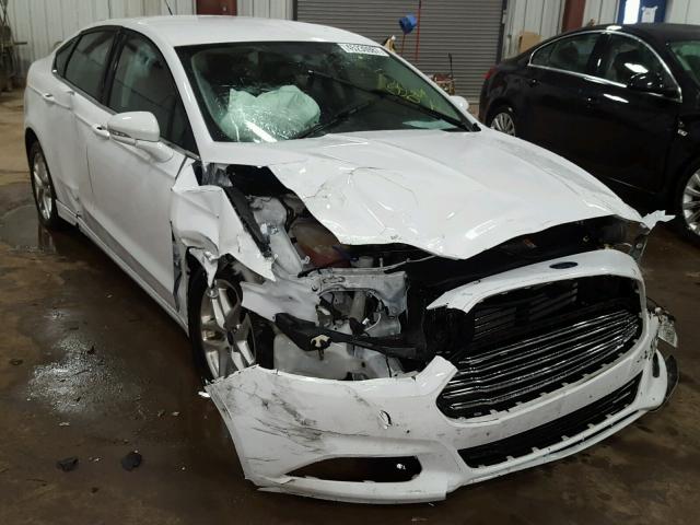 1FA6P0H78F5130391 - 2015 FORD FUSION SE WHITE photo 1