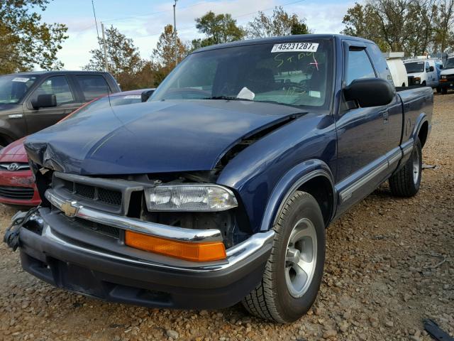 1GCCS19W118103743 - 2001 CHEVROLET S TRUCK BLUE photo 2