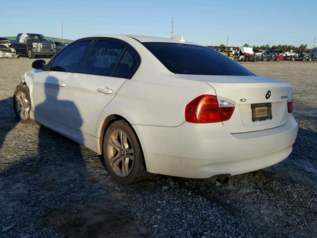 WBAVA37548NL52189 - 2008 BMW 328 WHITE photo 3