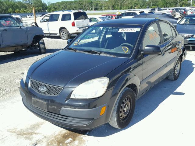 KNADE123766118453 - 2006 KIA RIO BLACK photo 2