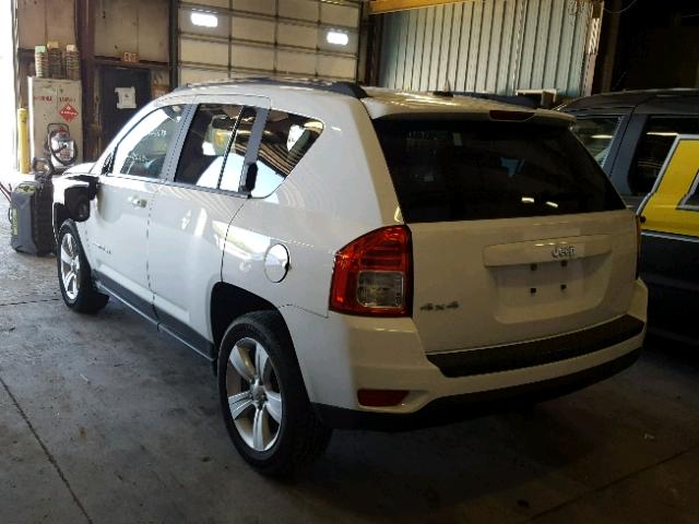 1J4NF1FBXBD222909 - 2011 JEEP COMPASS SP WHITE photo 3