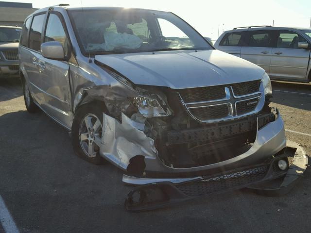 2D4RN5DG6BR660889 - 2011 DODGE GRAND CARA SILVER photo 1