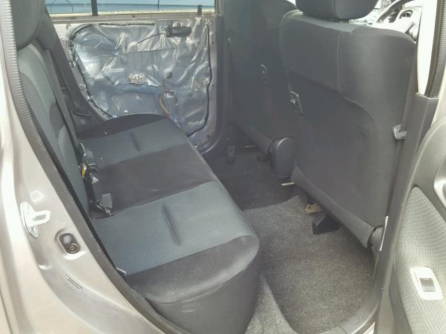 JTLKT334464098150 - 2006 TOYOTA SCION XB Gris foto 6