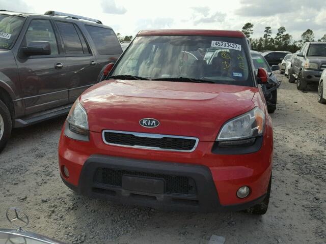 KNDJT2A2XB7288191 - 2011 KIA SOUL RED photo 9