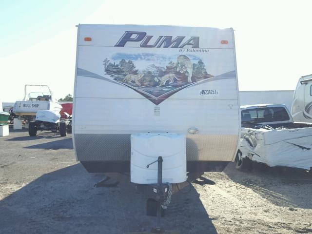 4X4TPUC2XCP037592 - 2012 PUMA RV WHITE photo 2