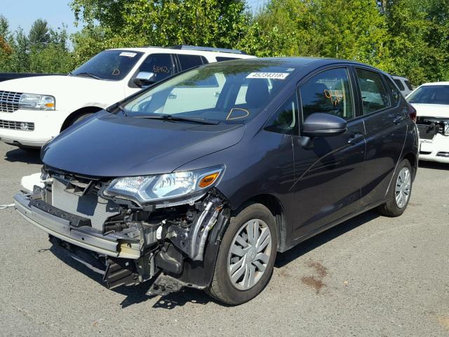 3HGGK5G50HM704846 - 2017 HONDA FIT LX GRAY photo 2