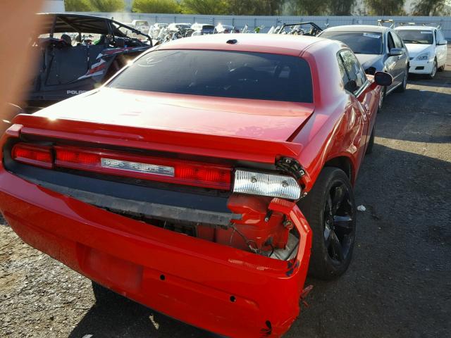 2C3CDYAG4EH294716 - 2014 DODGE CHALLENGER RED photo 4