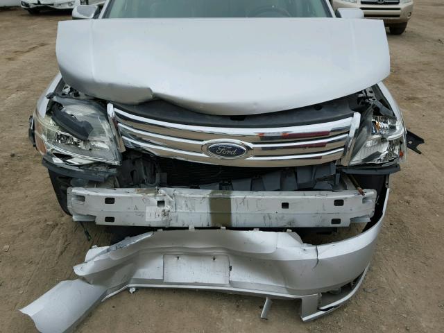 1FAHP24W79G107677 - 2009 FORD TAURUS SEL SILVER photo 7