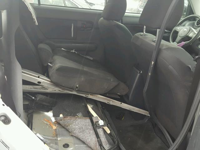 JTLZE4FE4FJ068604 - 2015 TOYOTA SCION XB ვერცხლისფერი ფოტო 6