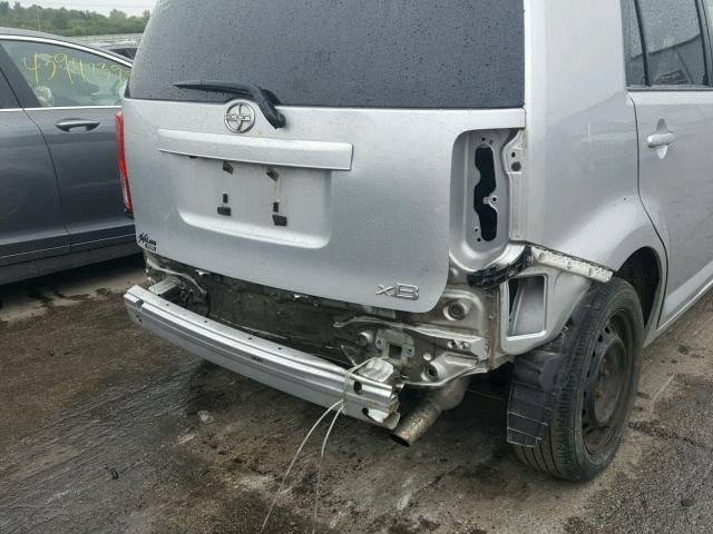 JTLZE4FE4FJ068604 - 2015 TOYOTA SCION XB ვერცხლისფერი ფოტო 9