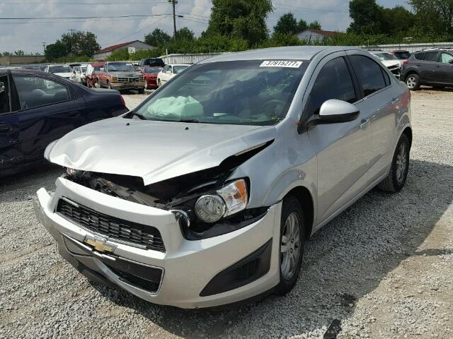 1G1JC5SHXE4135877 - 2014 CHEVROLET SONIC LT SILVER photo 2