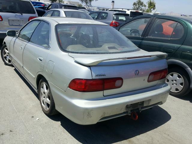 JH4DB7662WS005499 - 1998 ACURA INTEGRA GS GRAY photo 3