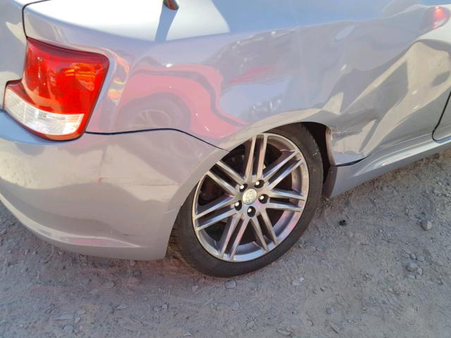 JTKJF5C74B3000246 - 2011 TOYOTA SCION TC 灰色 照片 9