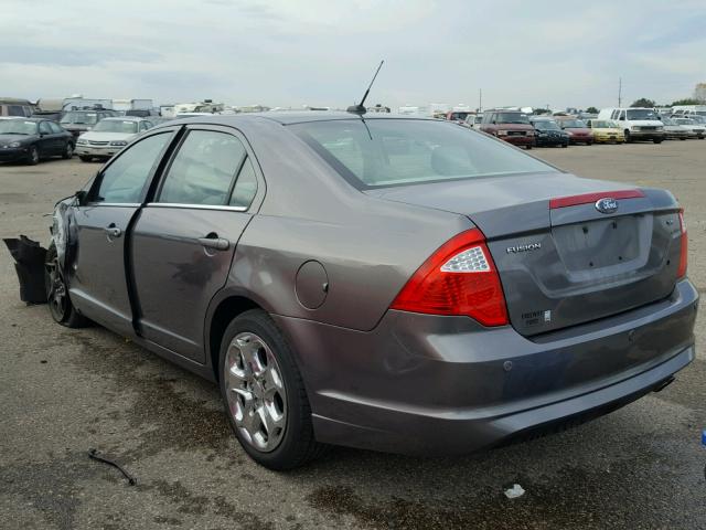 3FAHP0HA1BR191917 - 2011 FORD FUSION SE GRAY photo 3