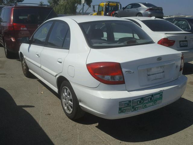 KNADC125956367293 - 2005 KIA RIO WHITE photo 3